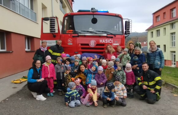 Dopoledne s hasiči